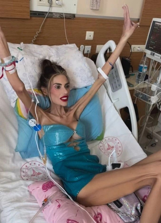 Nihal Candan'ın ölümü sonrası Derya Uluğ'dan anoreksiya itirafı - Resim: 1