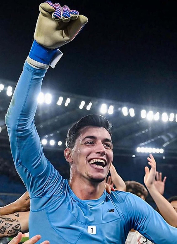 Avrupa Ligi'nde Berke Özer rüzgarı! 3 penaltı kurtararak inanılmazı başardı - Resim: 2