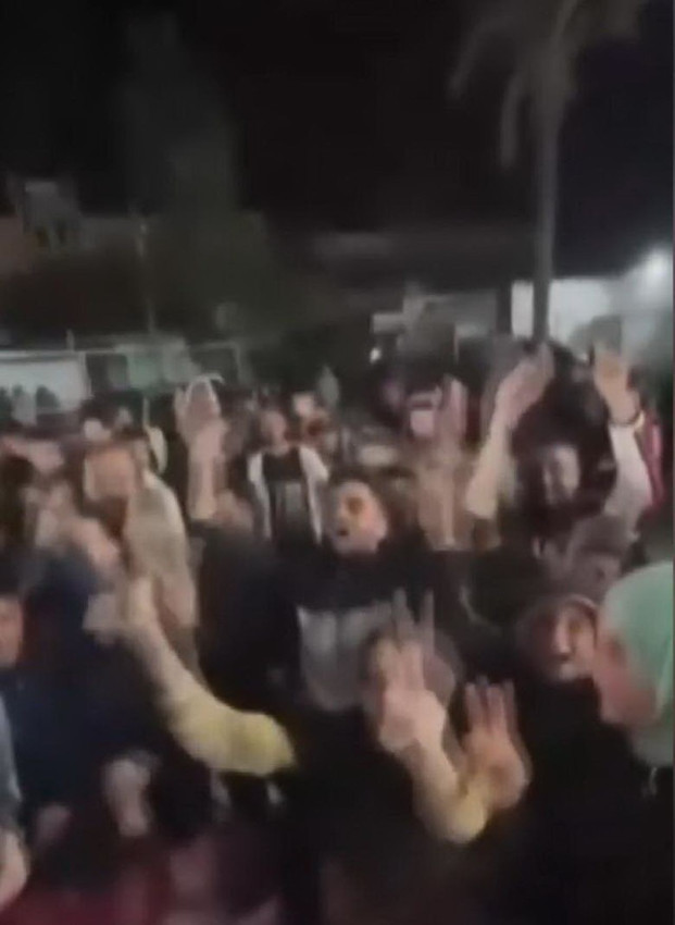 Ateşkes anlaşması sonrası Gazzeliler sokağa döküldü - Resim: 2