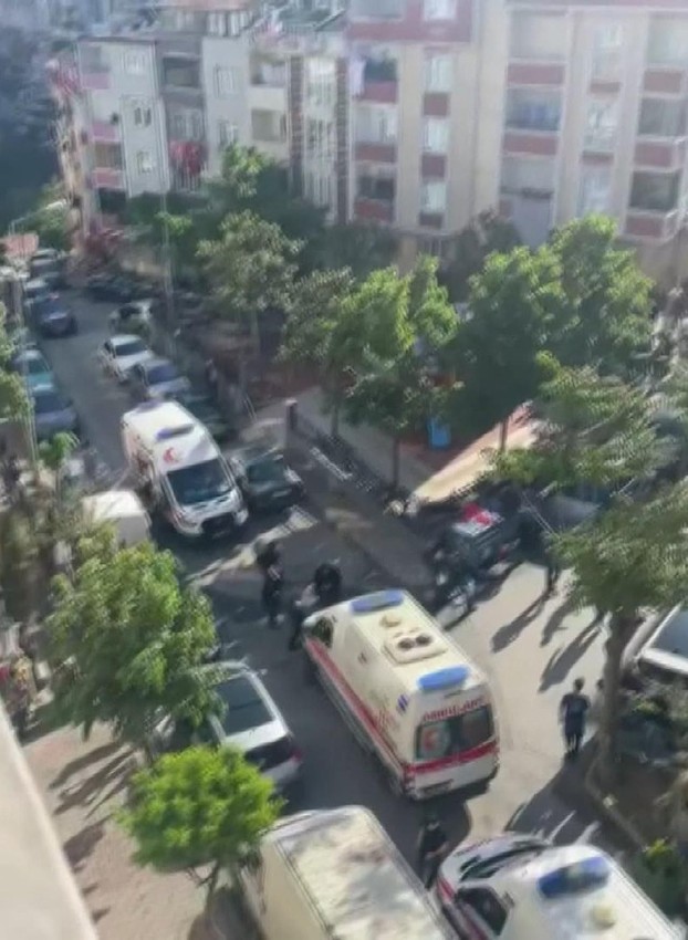 İstanbul'da çocuk parkı kana bulandı: Ölü ve yaralılar var - Resim: 4