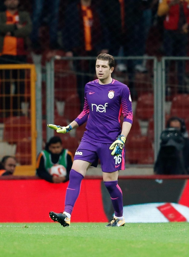 Galatasaray'ın eski kalecisi Türkiye'ye övgüler yağdırdı - Resim: 1