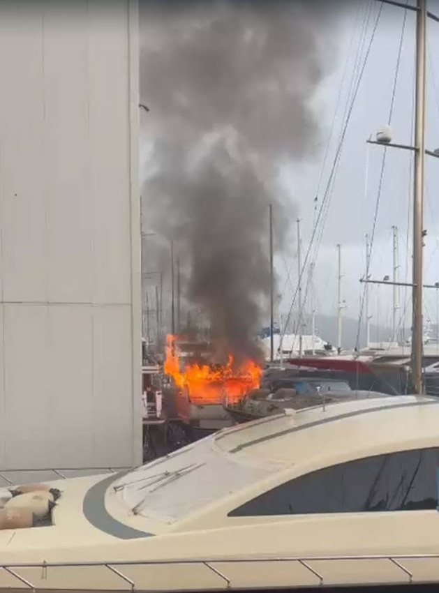 Bodrum tersanesinde korkutan yangın: Ünlü ismin lüks motoryatı kül oldu! - Resim: 2