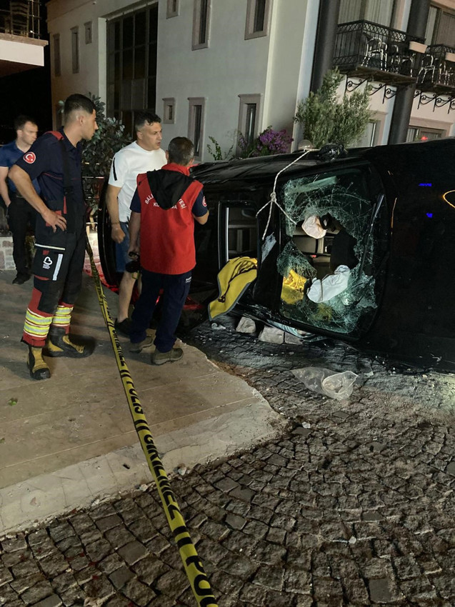 Ayvalık'ta korkunç kaza: Genç iş insanı hayatını kaybetti - Resim: 1