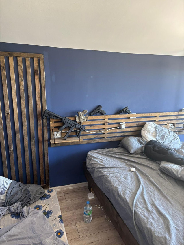 5 ilde borsa vurgunu operasyonu! Lüks villada yakalandılar - Resim: 4