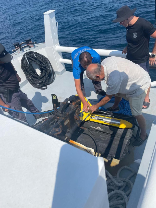 Halit Yukay'ın 68 metre derinlikteki cansız bedeni için TCG Işın ve TCG Alemdar gemisi de devrede - Resim: 3