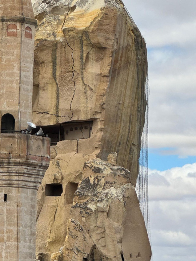 Türkiye'nin masallar diyarı Kapadokya'da korku dolu gece: Evler tahliye edildi - Resim: 2
