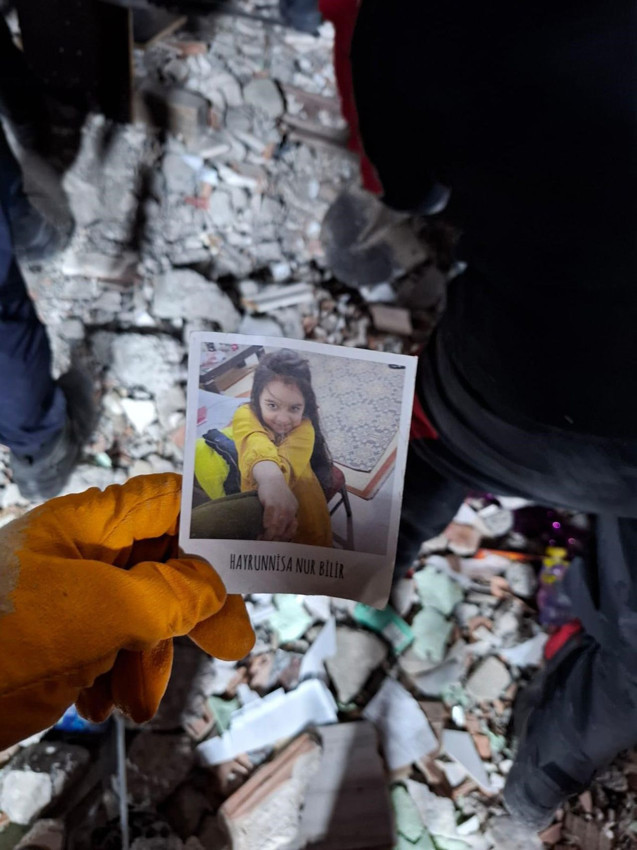 Gebze'de 4 kişinin can verdiği enkazdan kahreden kare - Resim: 3