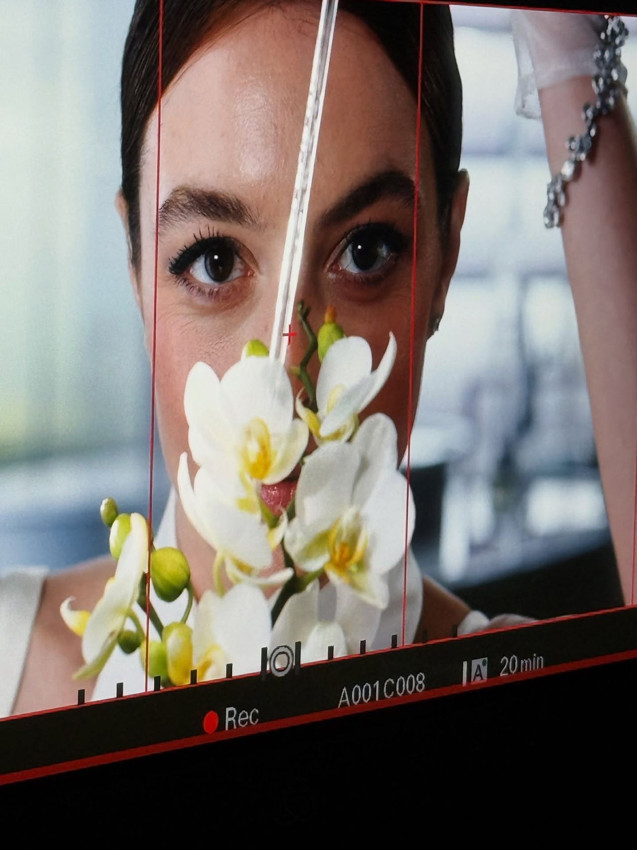 Ekranların güzel oyuncusu Melis Sezen şimdi de reklam yıldızı oldu - Resim: 3