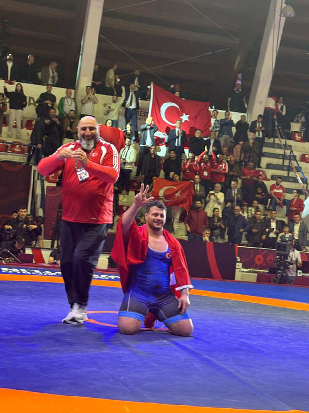 Rıza Kayaalp’ten tarihi rekor: 13. kez Avrupa Şampiyonu oldu! - Resim: 2