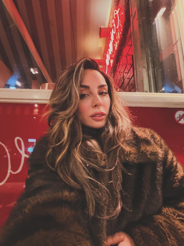 Dağılan Hepsi Grubu’nun yıldızı Yasemin Yürük cinsel kimliğiyle ilgili yorumları yargıya yaşıyor! - Resim: 2