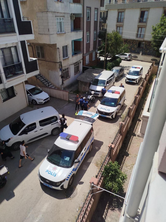 18 yaşındaki genç kızın şüpheli ölümü! 3 arkadaşı gözaltında - Resim: 2