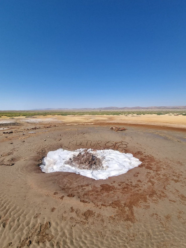 Tuz Gölü'nde gizemli olay... Tam 1 yıldır ansızın ortaya çıkıp, birden yok oluyor - Resim: 4