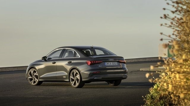 Audi A3 Sedan 2020 görücüye çıktı - Resim: 2