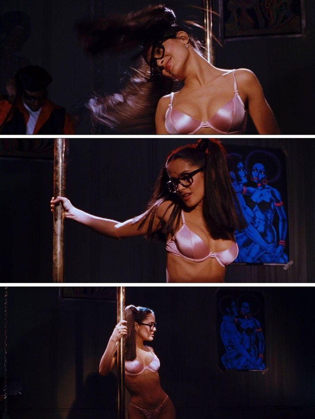 Güzel oyuncu Salma Hayek ''58 yaşında olduğuma kim inanır'' dansıyla olay oldu - Resim: 4