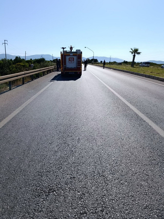 Aydın'da feci kaza: Şarampole uçan otomobildeki 2 genç kadın hayatını kaybetti - Resim: 4