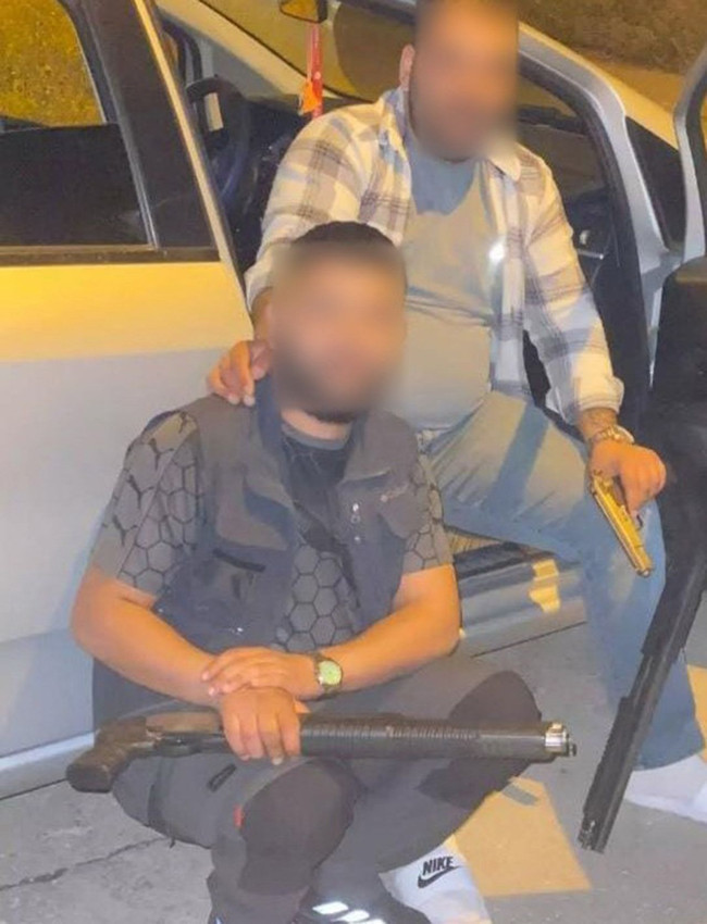 Bu fotoğraflar sonrasında harekete geçildi: 23 gözaltı var - Resim: 1