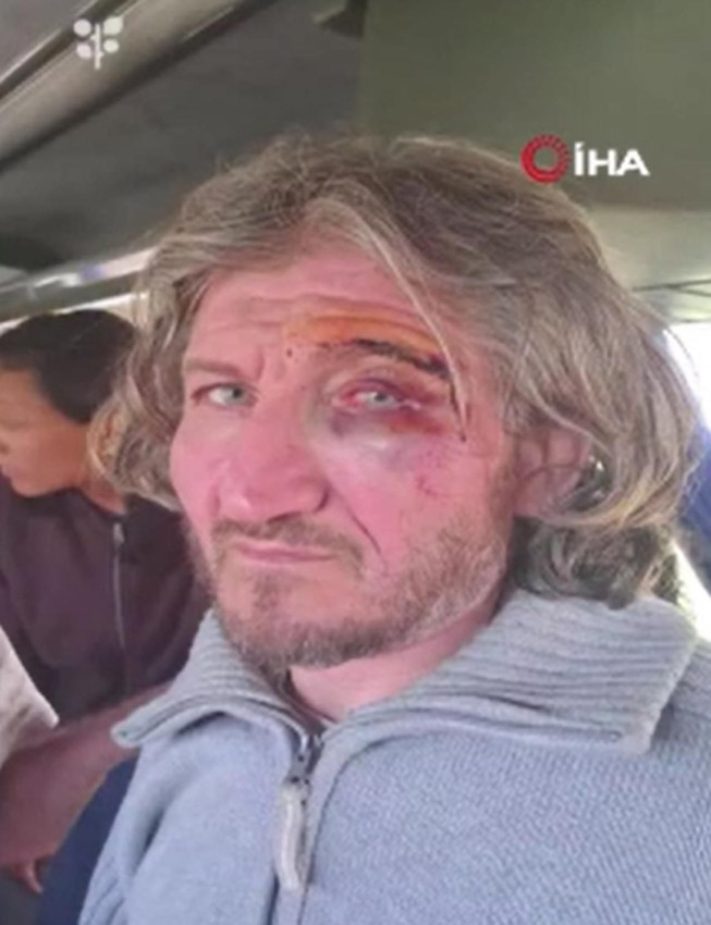 İsrail askerinden Küresel Sumud Filosu'na insanlık dışı muamele: Hem dövdüler, hem gasbettiler - Resim: 3