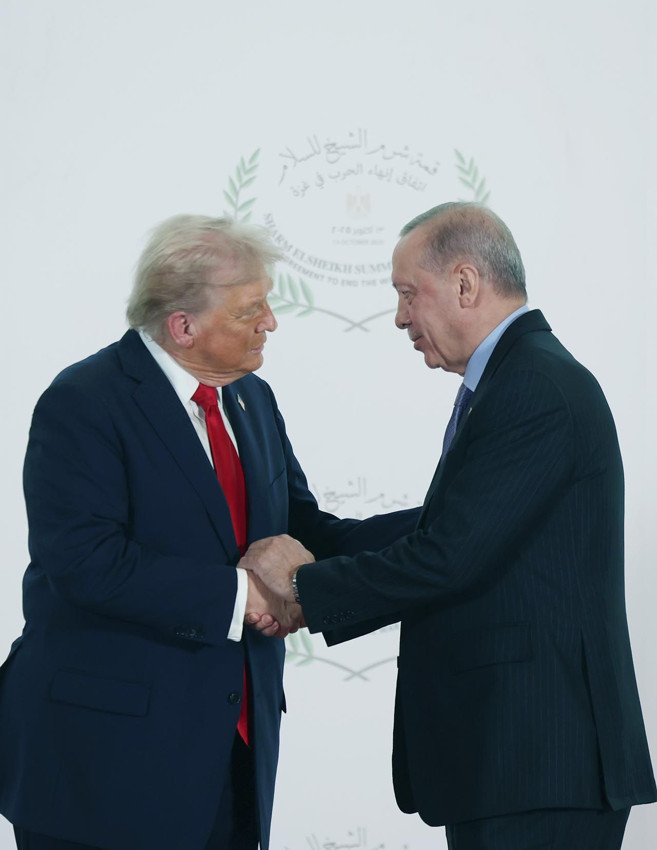 Mısır'daki tarihi zirveye damga vuran an: Trump yine Erdoğan'a övgüler dizdi - Resim: 1