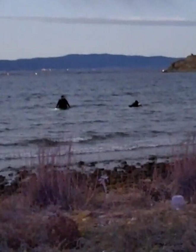 Çanakkale açıklarında tekne faciası: 3 kişi hayatını kaybetti - Resim: 2