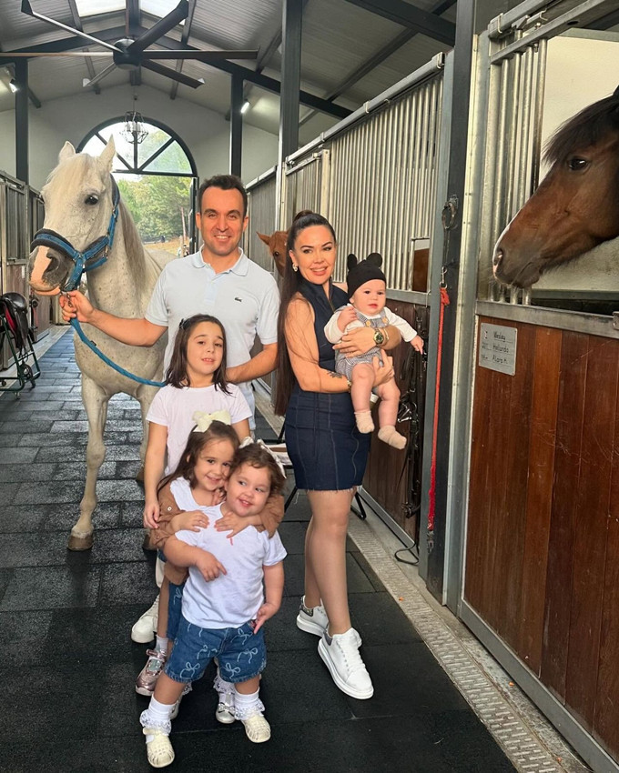 Özlem Öz 5. kez hamile olduğunu ilan etti - Resim: 1