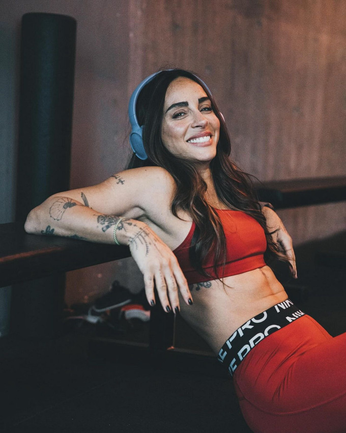 Güzel şarkıcı Yasemin Yürük'ten sürpriz ''hamilelik'' kararı - Resim: 1