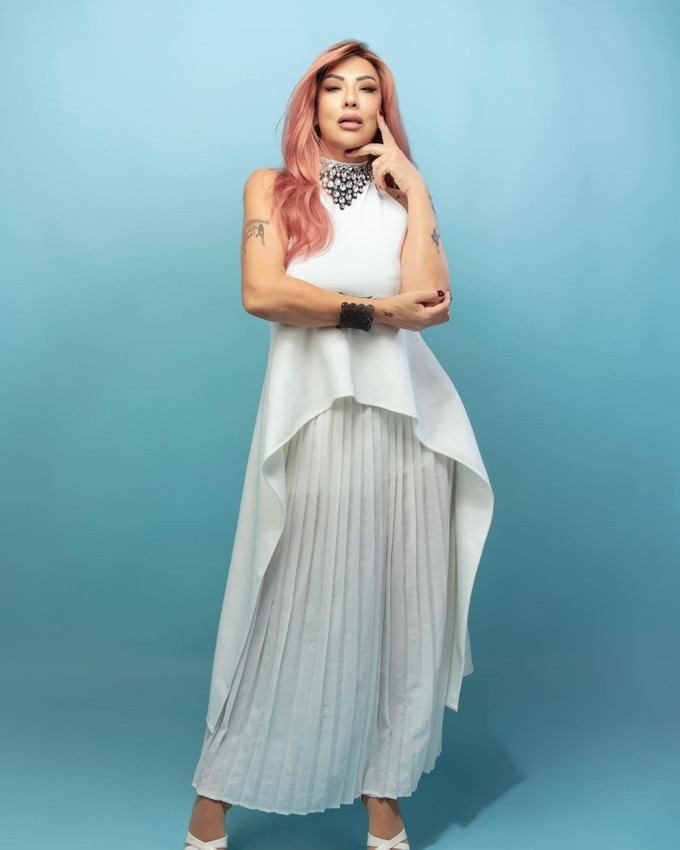 25 kilo verip bambaşka bir görünüme kavuşan Işın Karaca zayıflama sırrını açıkladı - Resim: 2