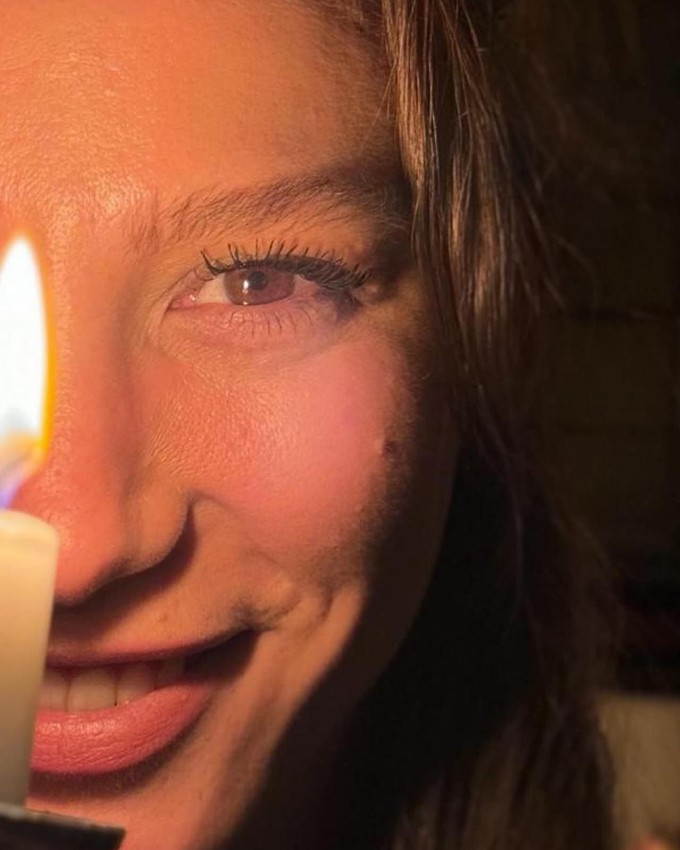 Serenay Sarıkaya buruk bayram mesajıyla dikkat çekti - Resim: 1