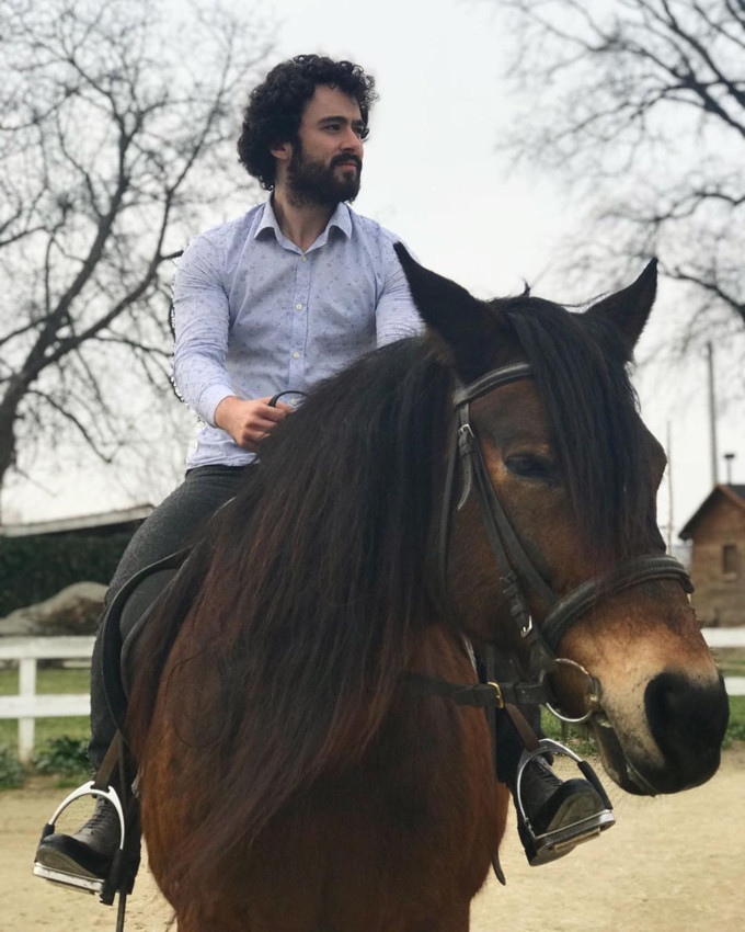 Türkiye'nin genç oyuncusu 11'inci kattan düşerek hayatını kaybetti - Resim: 1