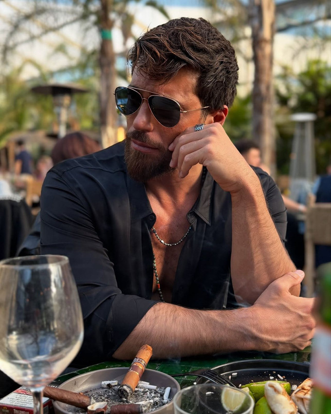 El Turco Can Yaman yeni bir aşka yelken açtı - Resim: 1