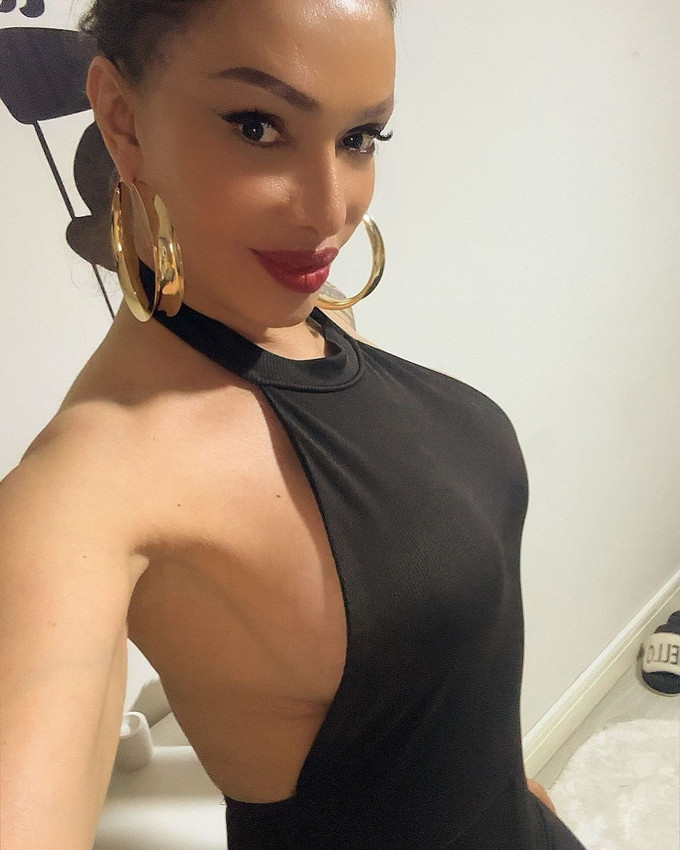 Sevda Demirel'den yıllar sonra gelen itiraf: ''Beni sürekli soğan gibi soydular'' - Resim: 2
