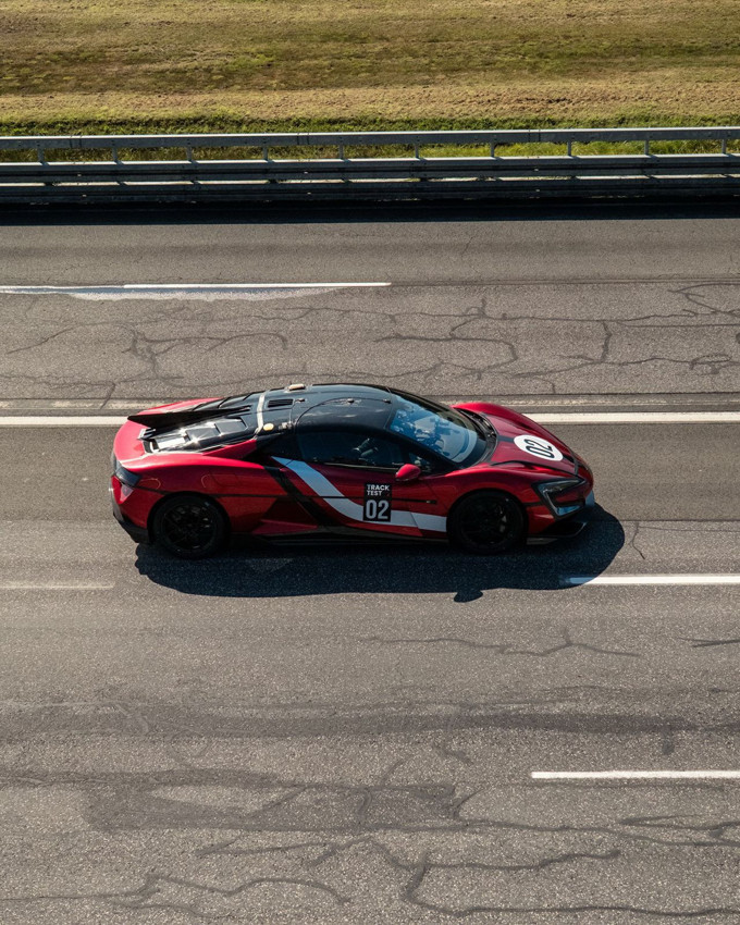 BYD'nin yeni canavarı 496,22 km hızla Dünyanın En Hızlı Seri Üretim Otomobili oldu - Resim: 2