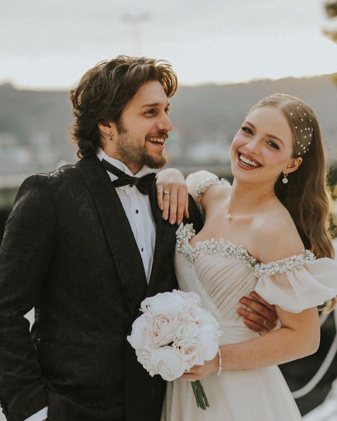 ''Asla boşanmayacağız'' diyen ünlü çift, 3 yıllık evliliklerini tek celsede bitirdi - Resim: 4