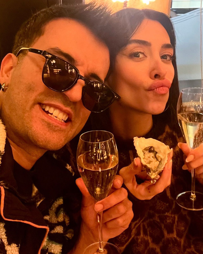 Ünlü çift sokak ortasında birbirine girdi: ''Bıktım artık senden'' - Resim: 3