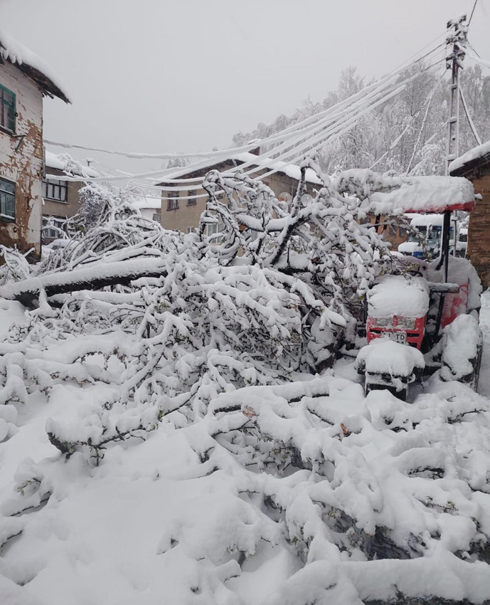 Sibirya değil burası Türkiye! Baharın ortasında beklenmedik manzara - Resim: 3