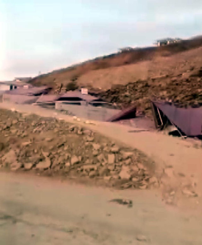 Kahramanmaraş'ta heyelan: Deprem sonrası yapılan köy evleri toprak altında kaldı - Resim: 4