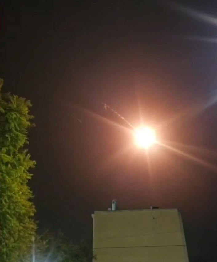 İran, İsrail’in Dimona nükleer tesisini vurdu! Nükleer sızıntı alarmı verildi - Resim: 4