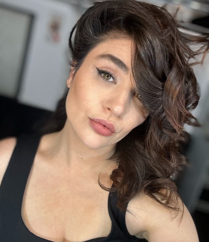 Evlenip anne olan Gonca Vuslateri'nden yeni dizisi öncesinde radikal imaj değişikliği - Resim: 4