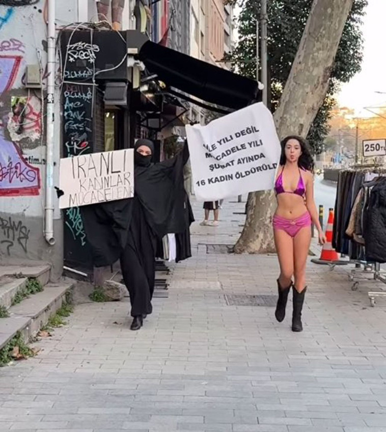 Bikinili protestocu Melisa Aydınalp'e teşhircilikten gözaltı - Resim: 3