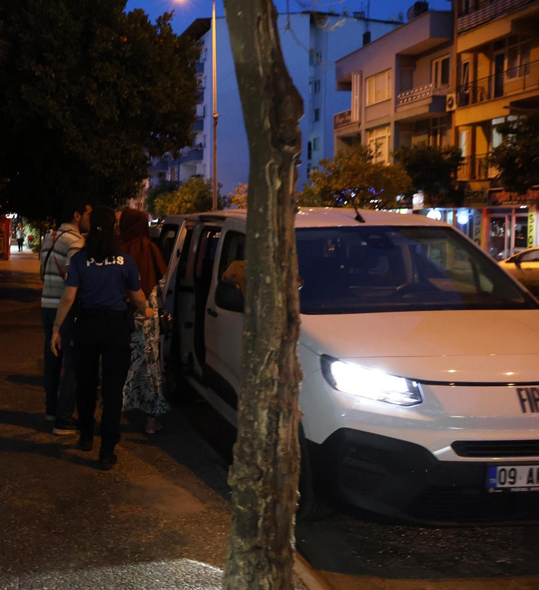 Görme engelli adama akılalmaz tuzak: Bakma vaadiyle yerleştiği eve çöktü! - Resim: 4