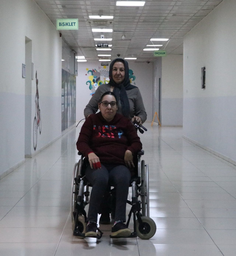 Geçirdiği beyin felci onu durdurmadı; Derya'nın hedefi milli takım - Resim: 2
