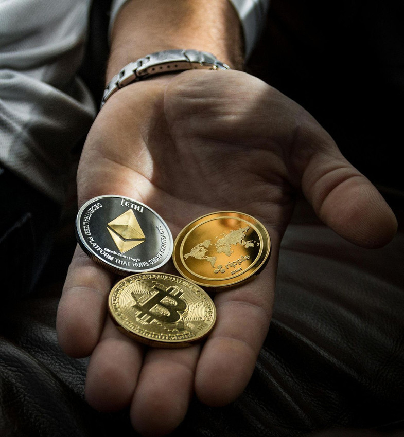 Dev yatırım bankası JPMorgan analistleri açıkladı: Altın mı, Bitcoin mi? - Resim: 1