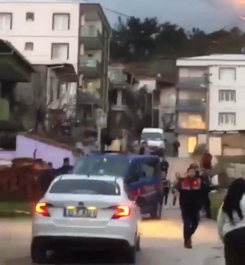 İki ailenin tüfekli, bıçaklı kavgası mahalleyi karıştırdı - Resim: 3