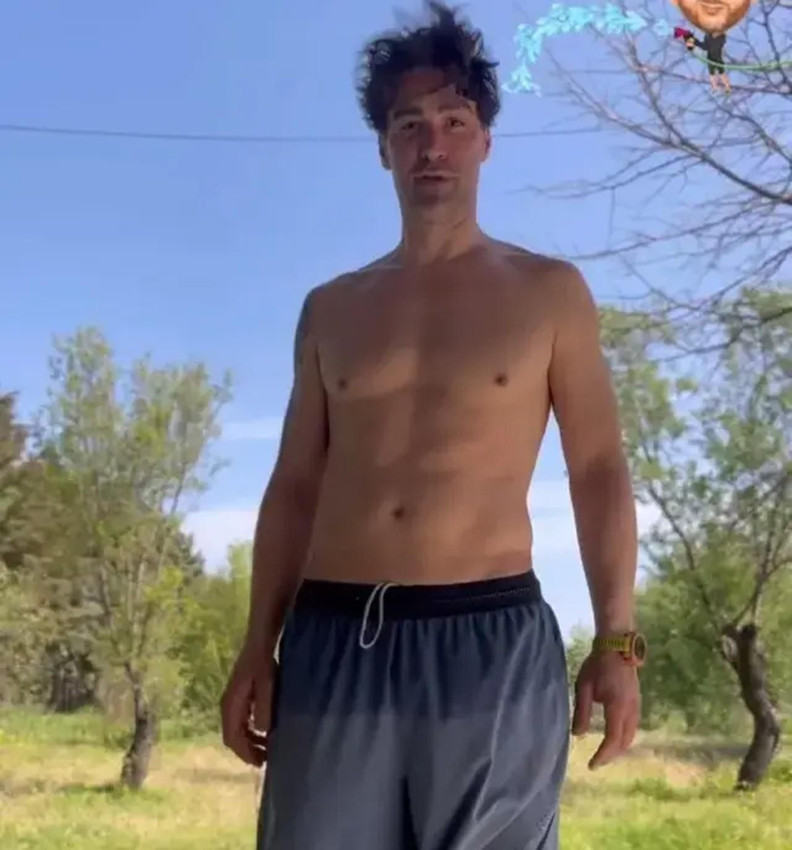 İstanbul'u terk edip kendini doğaya atan ünlü oyuncu hortumla duş aldı - Resim: 4