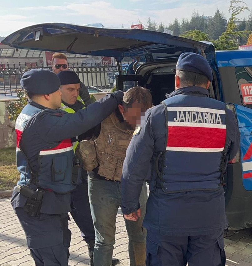 Konya'da vahşet: 7 yaşındaki oğlunun gözleri önünde öldürüldü - Resim: 4