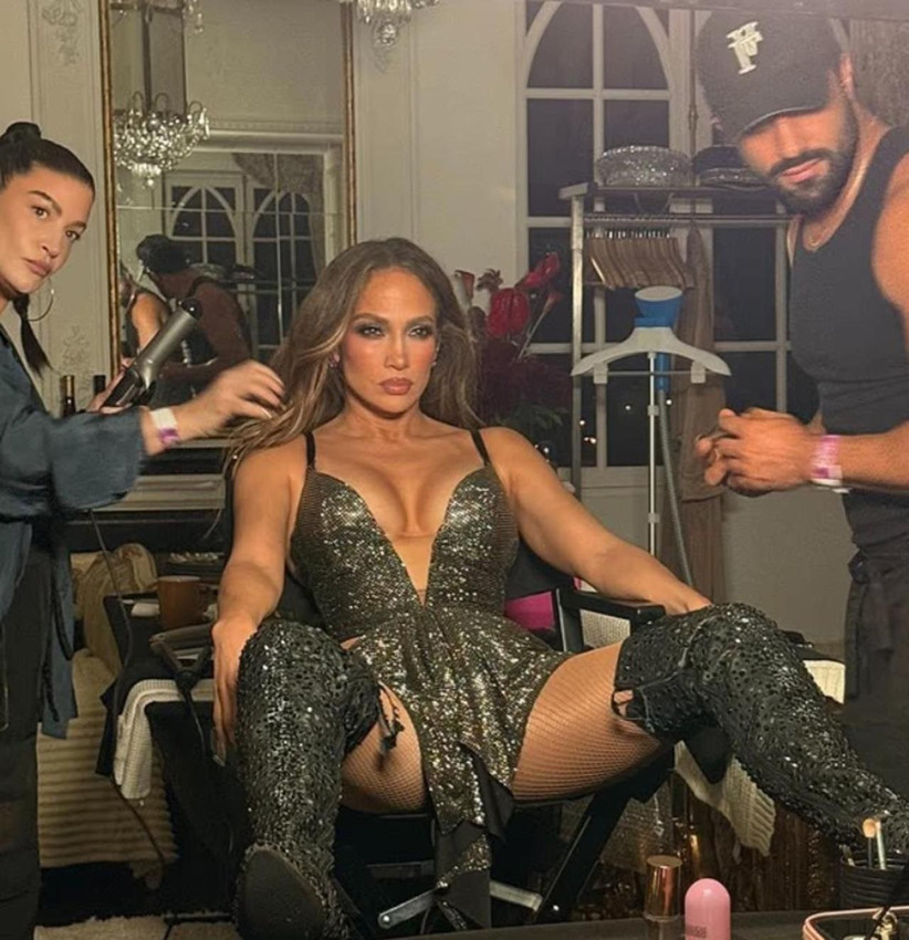 Yıllara meydan okuyan Jennifer Lopez'in cesur pozu tartışma yarattı - Resim: 3