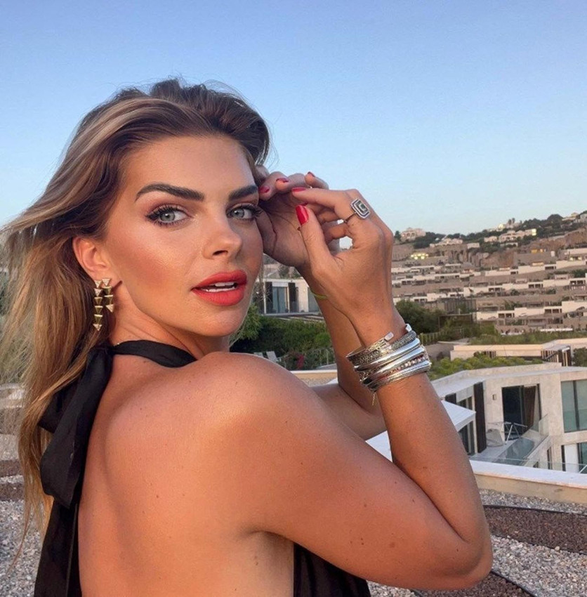 Pelin Karahan: ''Yan masamızdaki kız kocama mesaj attı'' - Resim: 2