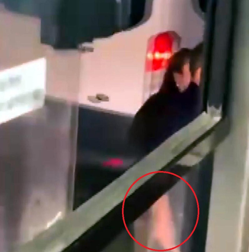 Eli sopalı trafik magandası otobüs şoförüne saldırdı - Resim: 1