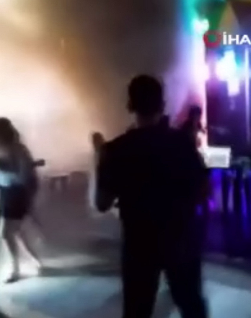 Tayland'da gece kulübünde facia: En az 27 kişi hayatını kaybetti