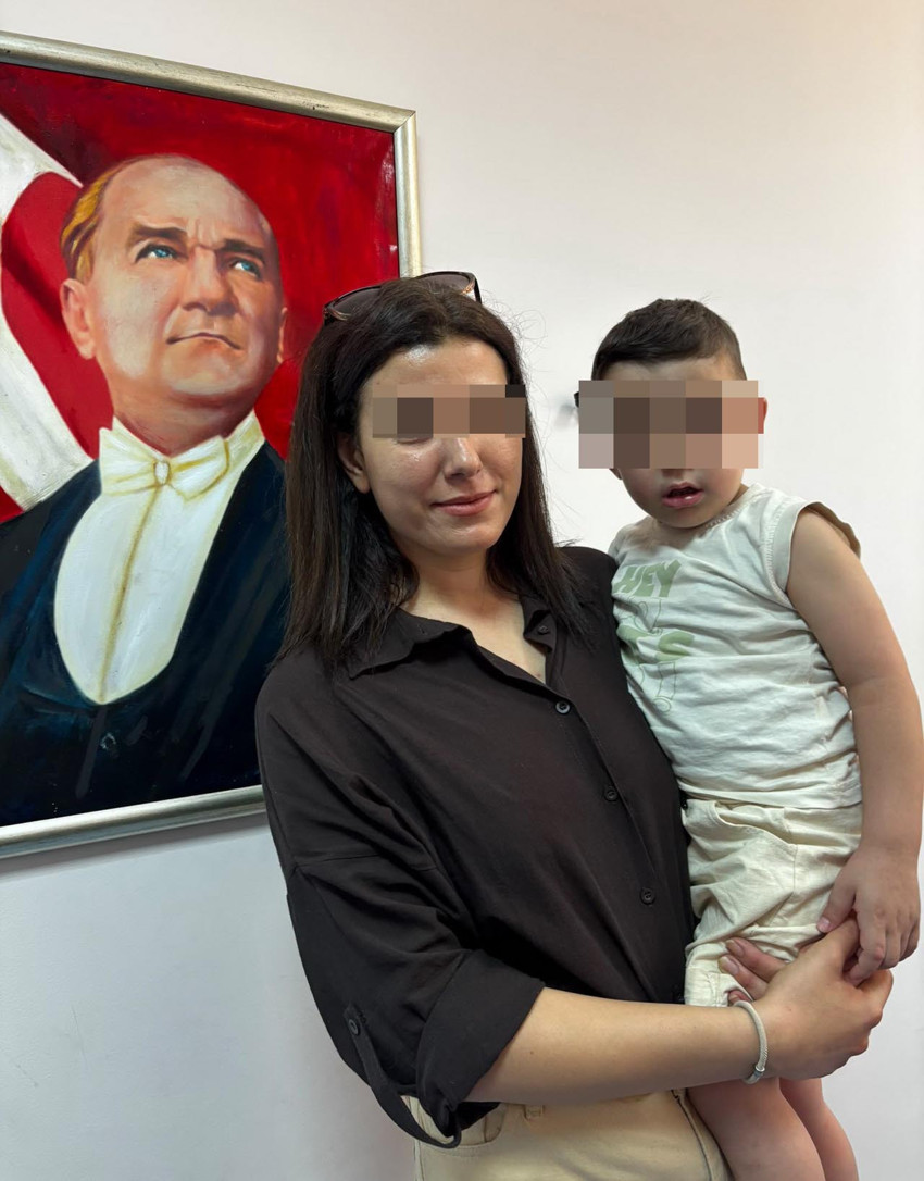 Bu miniği annesi 1,5 yaşında ikinci kez dünyaya getirdi!