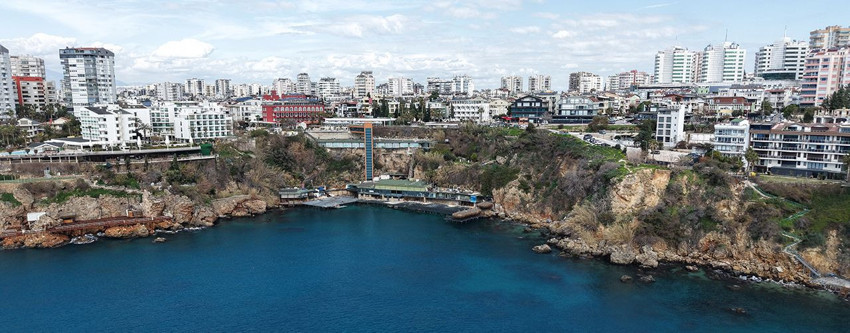 Türkiye'nin turizm başkentindeki eşsiz güzelliklerinde saç baş yolduran işgal! - Resim: 2